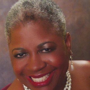 Meet your Posher, Carolyn